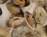 Foto del paso 7 de la receta: Alcachofas a la Plancha con Almejas en Salsa Verde