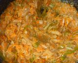 Foto del paso 7 de la receta: Bifes de merluza sobre colchón de verduras con papas duquesas