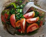 Foto langkah ke 4 dari resep Sarden segar masak kecap.
