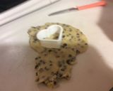 Foto del paso 2 de la receta: Corazones con chispas de chocolate