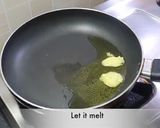 A picture of step 1 of Samak rice upma.