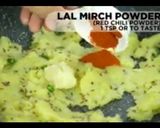 A picture of step 4 of Alo wali kachori😋.