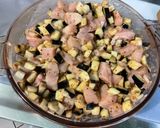 Une image de l'étape 6 de Poulet mariné aux aubergines et parmesan.