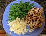 A picture of step 4 of Thai Basil Glass Noodles With Beef.