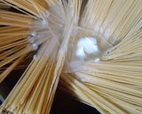 Foto del paso 1 de la receta: Spaghetti con salchichas