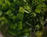 கேப்ஸிகம் ஆம்லெட்(capsicum omelette recipe in tamil) ரெசிபி ஸ்டேப் 1 புகைப்படம்