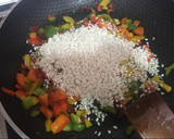 Foto del paso 4 de la receta: Arroz con mejillón y merluza (Fácil, rápido y ligero)
