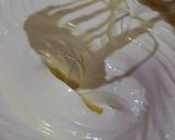 Foto langkah ke 1 dari resep Bolu Marmer Ekonomis 2 Telur.