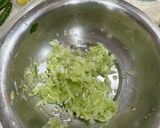 A picture of step 1 of Tzatziki dip.