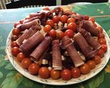 Une image de l'étape 13 de Salade surprise multicolore marinée au jambon cru.