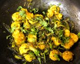 A picture of step 3 of Chingri Macher Dum (Prawn Cooked in Dum - Bong Style).