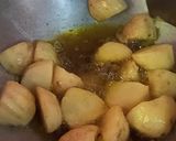 A picture of step 2 of Dry mutton kosha(no water).