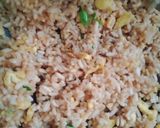 Foto langkah ke 3 dari resep Gyeran bokkeumbap/계란볶음밥/Korean egg fried rice.