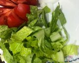 Foto del paso 3 de la receta: Hamburguesa de pollo a la plancha con lechuga tomate y cebolla