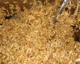 A picture of step 2 of Bhujaa(Mudhi) Laddu.