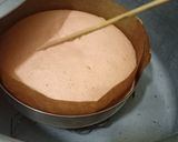 A picture of step 5 of Strawberry 🍓essence cake.