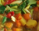 Foto langkah ke 3 dari resep Kentang Wortel Bumbu Kari.