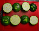 Foto del paso 1 de la receta: Zapallitos rellenos en microondas
