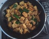 Foto langkah ke 5 dari resep Tahu telur saus teriyaki.
