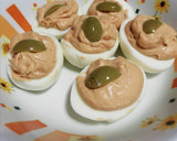 Foto del paso 1 de la receta: Huevos rellenos con paté "3 ingredientes"