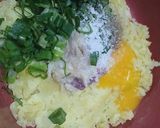 Foto langkah ke 4 dari resep Perkedel Kentang.