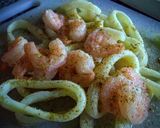 Foto del paso 2 de la receta: Anillos de calamar y gambas-camarones-a la romana...!