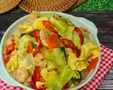 Foto langkah ke 6 dari resep Kubis Goreng Telur.