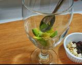 A picture of step 5 of Avocado Banana Milkshake.