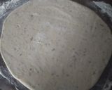صورة لخطوة 4 من وصفة احلى واطعم وألذ بيتزاا 🍕 😋