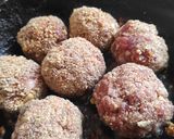 Foto del paso 2 de la receta: Albóndigas con salsa y puré