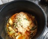 Foto langkah ke 8 dari resep Spicy Gochujang With Enoki and Shirataki.