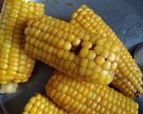 A picture of step 1 of Boiled corn.