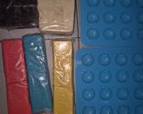 Foto langkah ke 1 dari resep Coklat Praline Karakter Doraemon.