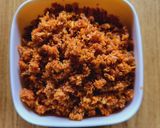 A picture of step 5 of Coconut+lasun chutney.