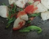 A picture of step 4 of Bread Upma.