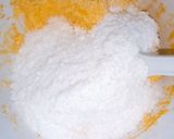 Foto langkah ke 3 dari resep Kue Kering Kelapa Cookies Coconut panggang pake panci tanpa oven.