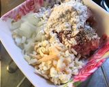 รูปขั้นตอนการทำที่ 1 ของ เบอเกอร์หมูชีส #ปาร์ตี้ของว่าง