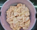 Foto langkah ke 2 dari resep Ayam Crispy Saus Lemon Madu.