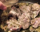 Foto del passaggio 1 della ricetta Agnello con carciofi cotto in padella