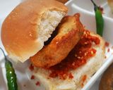 A picture of step 19 of Vada pav.