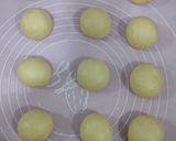 Foto langkah ke 5 dari resep Smoked Beef Cheese Bread Autolize Method.