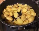 Une image de l'étape 8 de Pommes grenailles au chou romanesco et dulce.