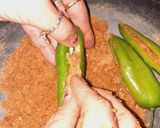 बेसन हरी मिर्च (besan hari mirch recipe in Hindi) रेसिपी चरण 4 फोटो