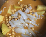 Foto del paso 2 de la receta: Garbanzos con sepia