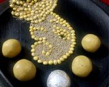 A picture of step 5 of ROSTED CHANA DAL & SESAME SEED LADDU.