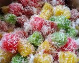 Foto langkah ke 8 dari resep Cenil Singkong Warna-Warni.