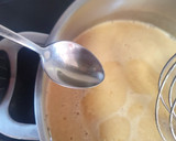 Foto del paso 2 de la receta: Helado de stracciatella bajo en azúcar (con heladera)