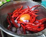 Foto langkah ke 1 dari resep Sambal Bawang untuk Ayam Balado atau Dendeng Balado.