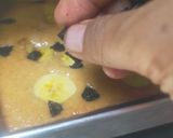 Foto langkah ke 7 dari resep Bolu Pisang Oles Madu.