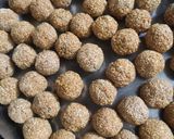 तिल गुड़ लड्डू (Til gud laddu recipe in hindi) रेसिपी चरण 5 फोटो